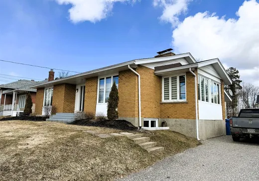 Bungalow for sale - 279 Rue Fafard, Maniwaki, J9E1Y9