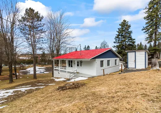 Bungalow à vendre - 3 3e rue Giroux, Saint-Martin, G0M1B0