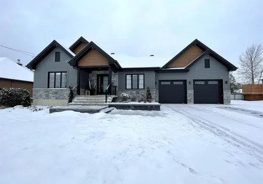 Bungalow à vendre - 92 Rue Noël, Plessisville, G6L5L9