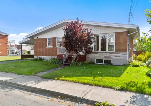 Maison à vendre - 462 Rue Surprenant, Drummondville, J2C 4J3