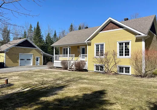 Bungalow for sale - 940 Rue de la Grande-Coulée, Rock Forest-Saint-Élie-Deauville, J1N4B1