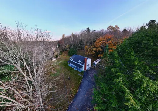 Maison à vendre - 4810 Boul. de l'Université, Sherbrooke, J1N 2T6