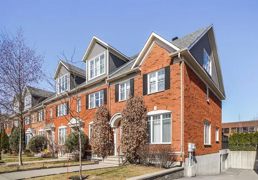 Maison à étages à vendre - 1969 Rue des Pyrénées, Montréal (Saint-Laurent), H4R3H6