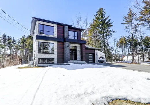 House for sale - 129 Rue de Valmont, Sainte-Sophie, J5J 0P4