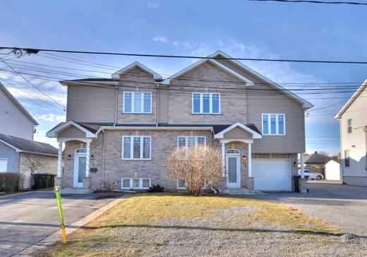 Maison à étages à vendre - 73 Rue François, Saint-Jean-sur-Richelieu, J2W0E7
