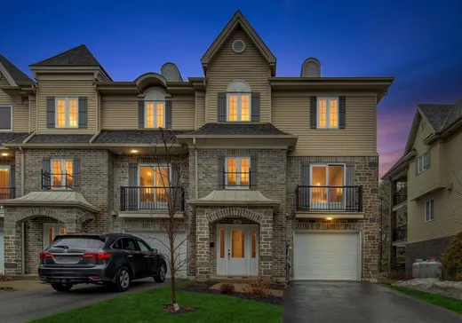Two or more stories for sale - 58Z Rue Roméo-Gaudreault, Saint-Charles-Borromée, J6E9J9