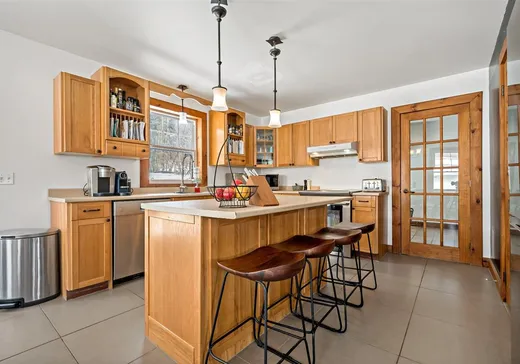 Maison à vendre - 23-23A Ch. du Lac-Allard, Lac-Saguay, J0W 1L0
