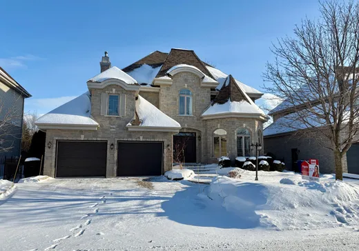 Maison à étages à vendre - 698 Rue Charles-Goulet, Boucherville, J4B0A3