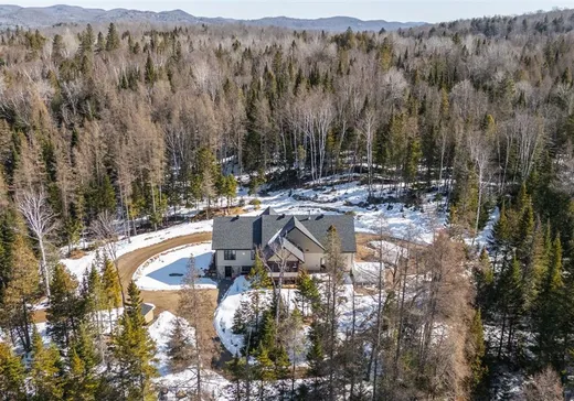 Bungalow à vendre - 1250 Ch. du Village, Morin-Heights, J0R1H0
