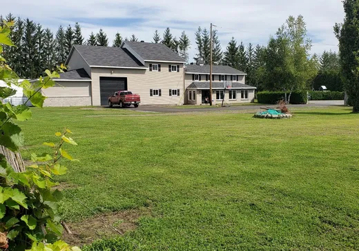 House for sale - 75 Rue Roy, Lanoraie, J0K 1E0
