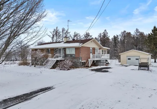 Bungalow for sale - 1596 10e-et-11e Rang, Sainte-Clotilde-de-Horton, J0A1H0