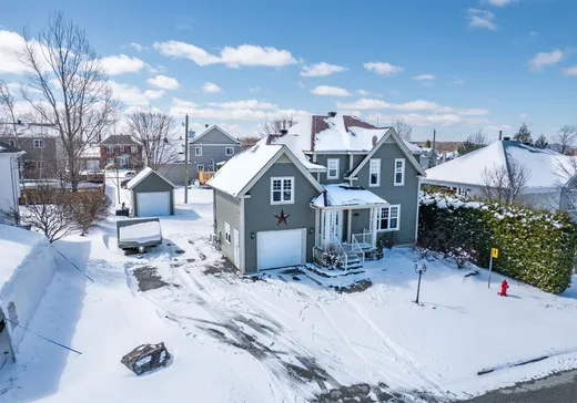 Maison à étages à vendre - 3090 Rue des Émeraudes, Sherbrooke, J1G5C9