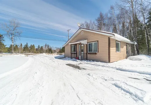 Bungalow for sale - 2001 Ch. du Tour-du-Lac, Nominingue, J0W1R0