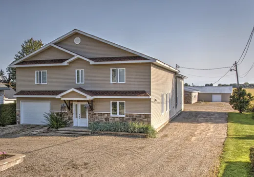 Maison à étages à vendre - 686 Route Gagné, Ste-Justine, J0K2V0