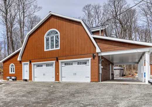 Maison à étages à vendre - 49 Ch. Janitens, Brownsburg-Chatham, J8G1B7