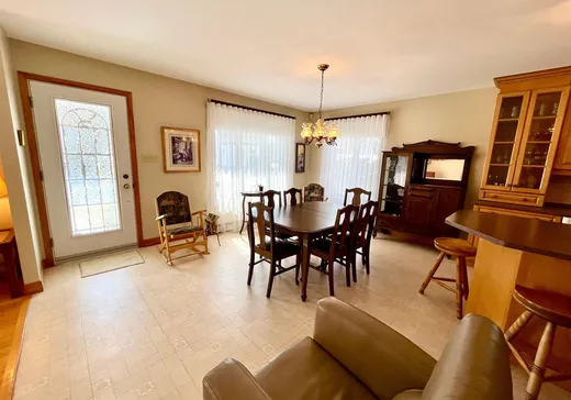 Maison à vendre - 555 Rue Gosselin, Wotton, J0A 1N0