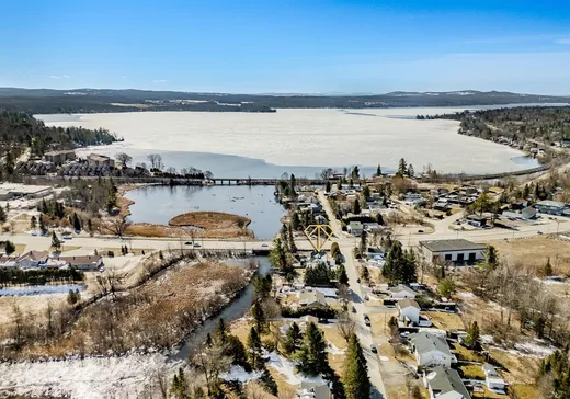 Maison à étages à vendre - 7489 Boul. Bourque, Sherbrooke, J1N3G2