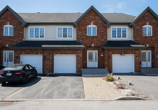 Maison à étages à vendre - 46 Rue de la Seigneurie, Pincourt, J7W0N1