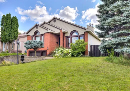 Bungalow for sale - 1204 Rue Montgolfier, Laval (Sainte-Dorothee), H7W4Z2