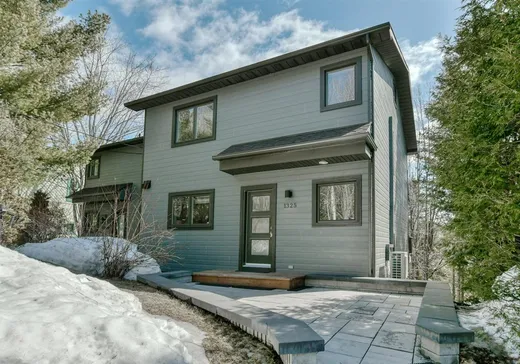 Maison à étages à vendre - 1325Z Rue Chantovent, Sainte-Adèle, J8B2Y6