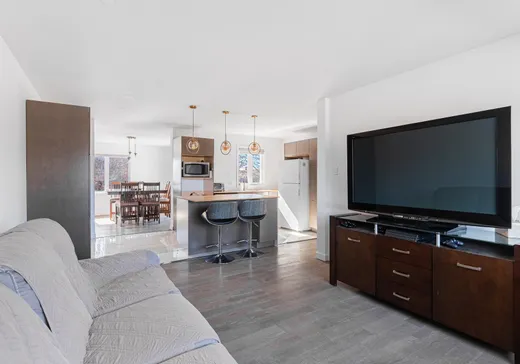 Maison à vendre - 1270 Rue Murray, St-Hubert, J4T 3J8