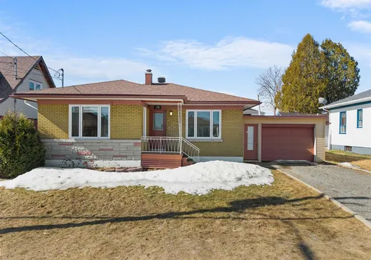 Bungalow for sale - 170 Rue Villeneuve, Ste-Thecle, G0X3G0