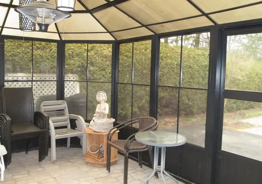 Maison à vendre - 221 Rue James, Cowansville, J2K 2L3