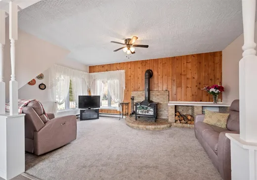 Maison à vendre - 164 Rue Labelle S., Rivière-Rouge, J0T 1T0