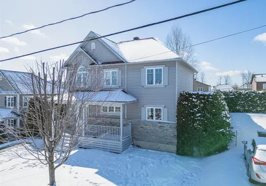 Maison à vendre - 688 Rue Chomedey, Rock Forest-Saint-Élie-Deauville, J1N 0Y7