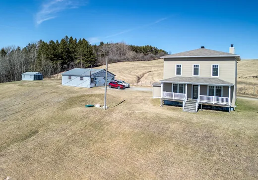 Two or more stories for sale - 307 Route 173 N., Saint-Joseph-de-Beauce, G0S2V0