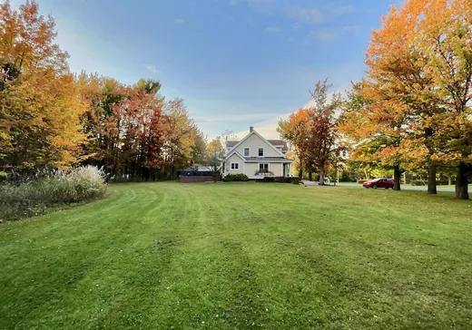 Maison à vendre - 3105 Ch. du Golf O., Drummondville, J2B 8A8