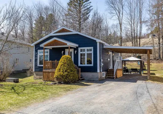 Chalet à vendre - 115 Rue Greenlay S., Windsor, J1S2J8