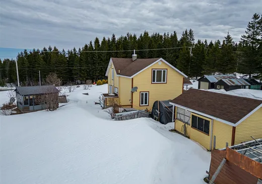Maison à vendre - 425 1e Rang, Matane, G0J 3J0