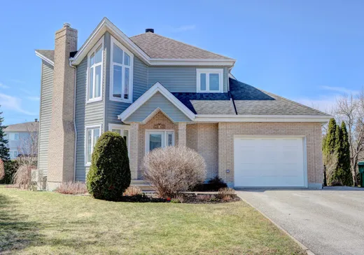 Maison à étages à vendre - 15445 Imp. de l'Oiselet, Saint-Hyacinthe, J2T5H8