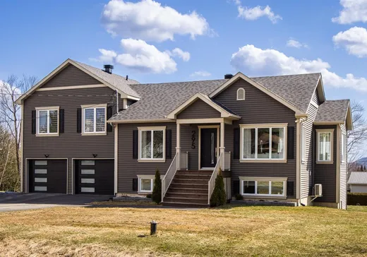Bungalow for sale - 295 Rue Robert, Ste-Catherine-De-Hatley, J0B1W0