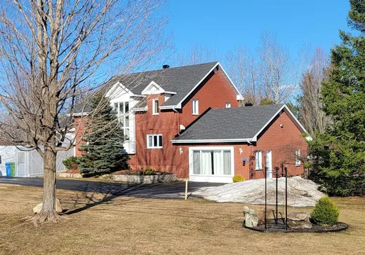 Maison à étages à vendre - 386 Ch. des Pères, Magog, J1X7Y4
