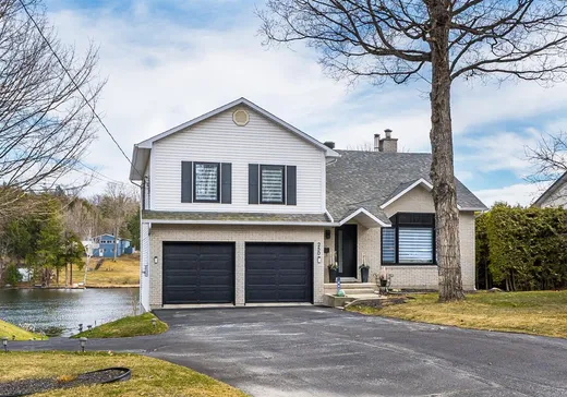 Maison à vendre - 250 Rue Joseph-Pariseau, Sherbrooke, J1N 3N9