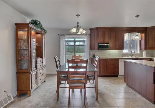 Maison à vendre - 5115 Av. du Collège, Thetford Mines, G6H 4B9