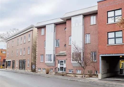 Condo à vendre - 4526 Rue St-Antoine O., St-Henri (Île de Montréal), H4C 1E1