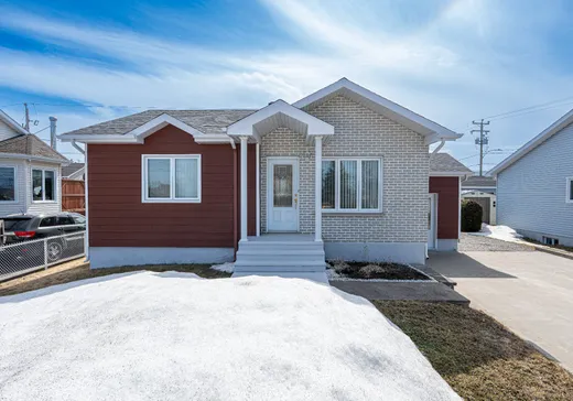 Two or more stories for sale - 579 Rue du Chalutier, Rimouski, G5L1J1