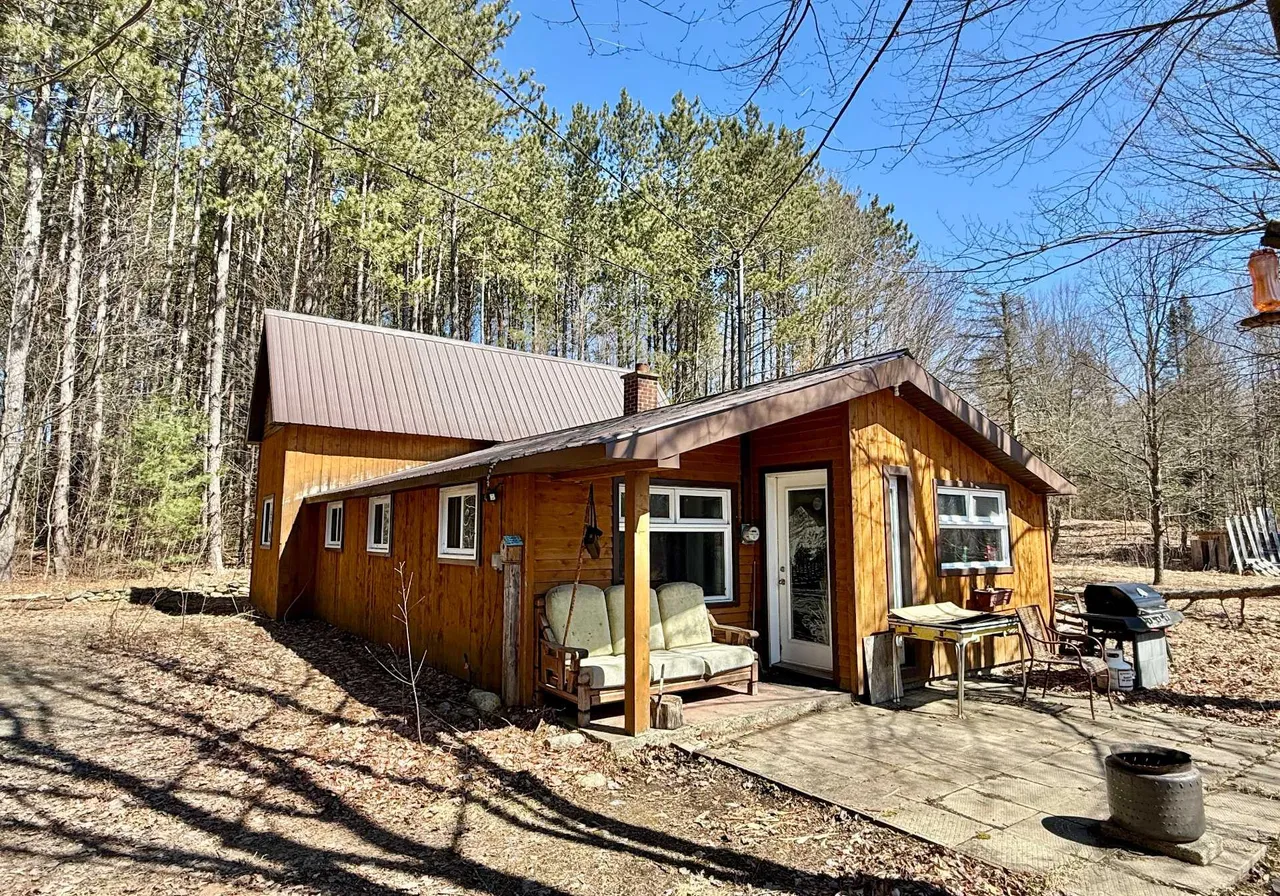 Maison à vendre - 236 Ch. du Lac, Sherbrooke, J0B 3G0