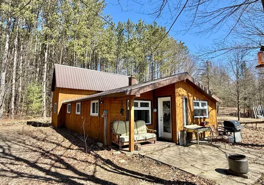 Maison à étages à vendre - 236 Ch. du Lac, Sherbrooke, J0B3G0