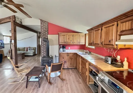 Maison à vendre - 236 Ch. du Lac, Sherbrooke, J0B 3G0