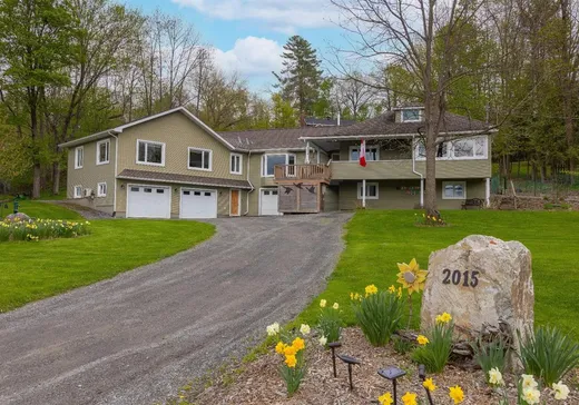 1 1/2 Storey for sale - 2013-2015 Ch. du Lac, Magog, J0B2C0