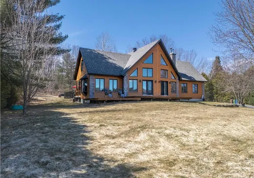 Two or more stories for sale - 329 Route 216, Sherbrooke, J0B3G0