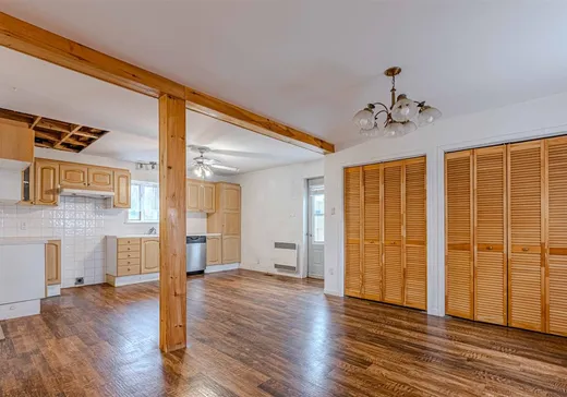 Maison à vendre - 15 Rue Guillemette, Berthier-Sur-Mer, G0R 1E0