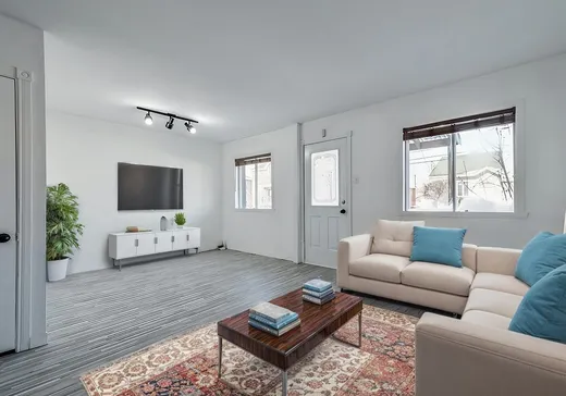 Two or more stories for sale - 1720 Rue Dollard, Longueuil, J4K4N3
