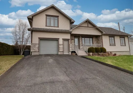 Two or more stories for sale - 4770 Rue Boisclair, Drummondville, J2E1H2
