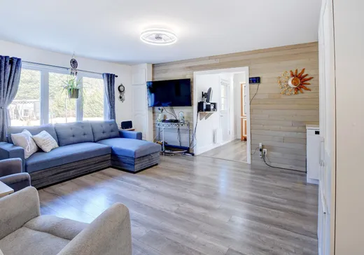 Maison à vendre - 145 Rue Jean, Saint-Calixte, J0K 1Z0