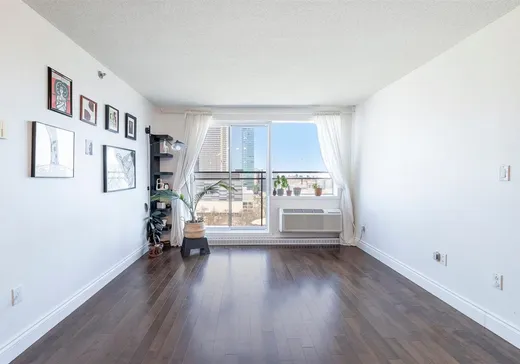 Condo à vendre - 650 Rue Jean-D'Estrées, Montréal (Centreville), H3C 0G3